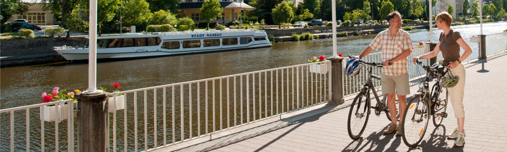 Fahrradfahrer am Lahnufer Bad Ems